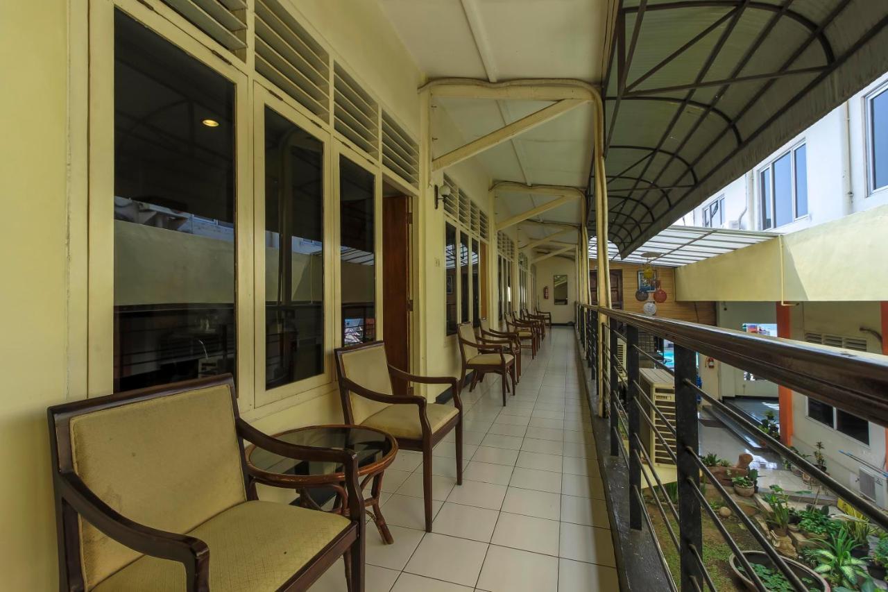 Reddoorz Plus Near Grage City Mall Cirebon Kültér fotó