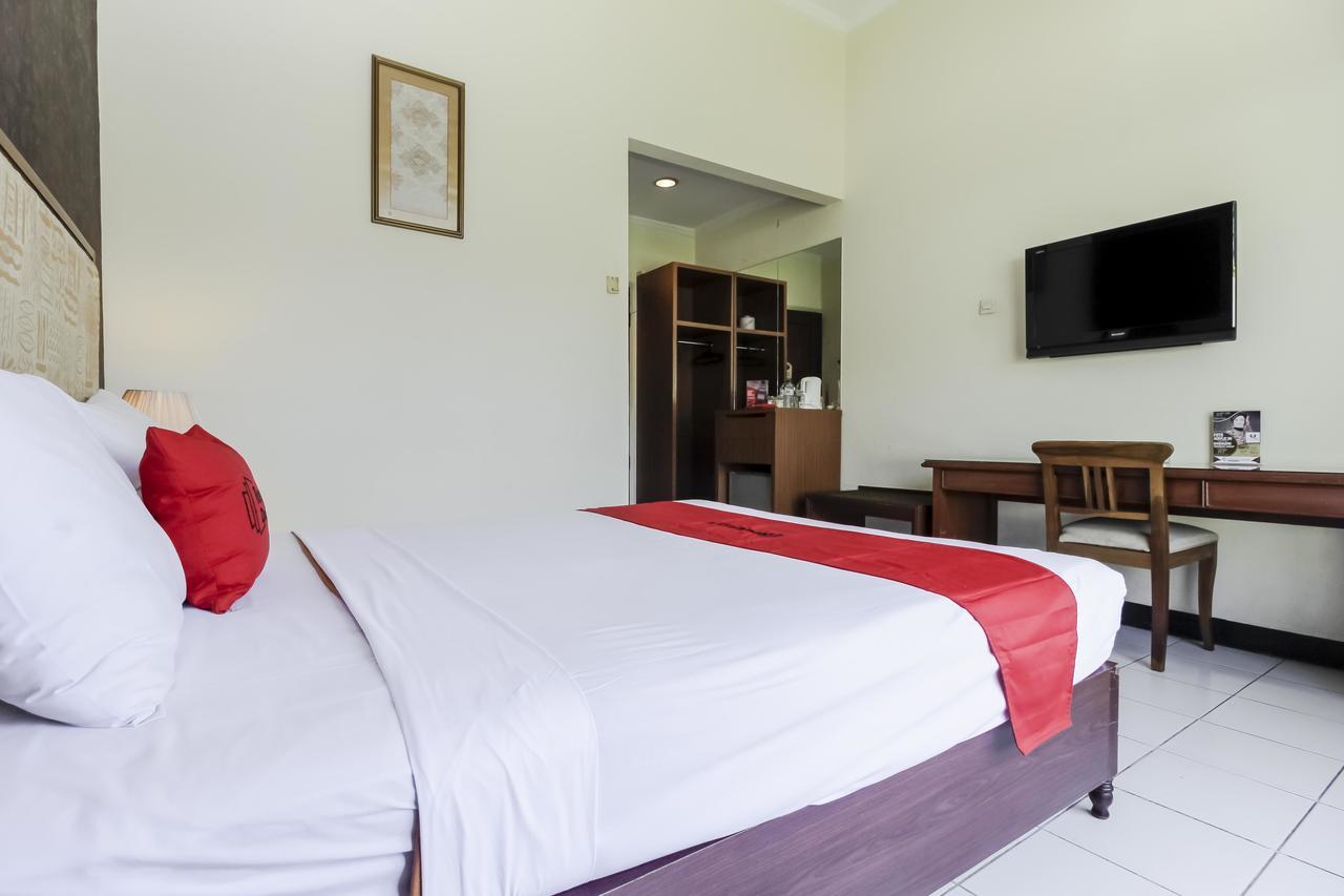 Reddoorz Plus Near Grage City Mall Cirebon Kültér fotó