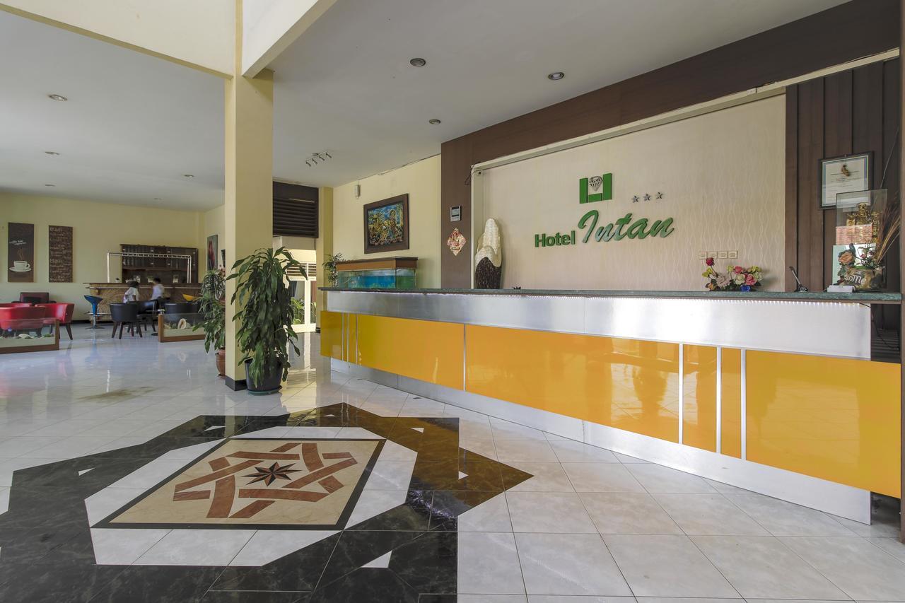 Reddoorz Plus Near Grage City Mall Cirebon Kültér fotó