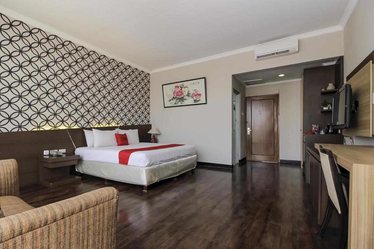 Reddoorz Plus Near Grage City Mall Cirebon Kültér fotó