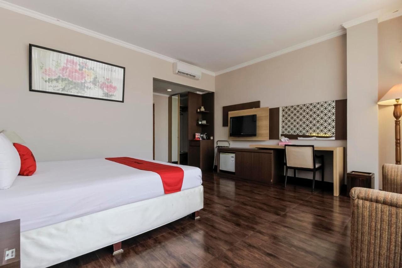 Reddoorz Plus Near Grage City Mall Cirebon Kültér fotó